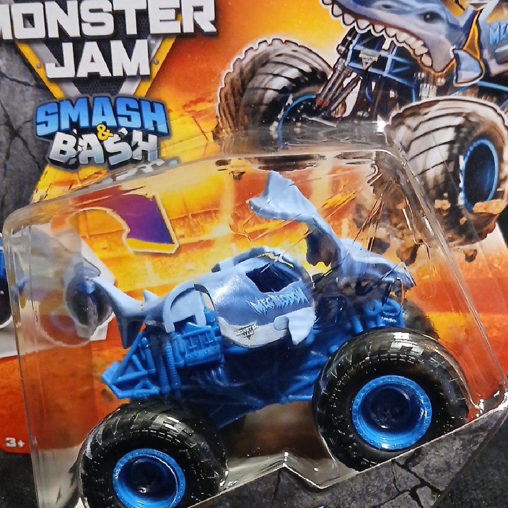 Megalodon Smash & Bash Monster Jam 1/64